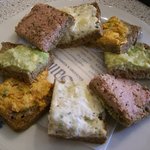 サイラー - 各種ペーストのオープンサンド