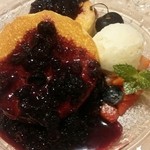 Le Merci Cafe - ベリーのパンケーキ