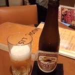 ジューク・エイティーズ・ワンコインバー - キリンラガーは、まさかの小瓶