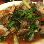 33區熱炒生猛海鮮 - あさりと野菜の炒め物