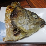 みずうみ - 鯉の頭の塩焼き