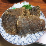 みずうみ - 鯉のうろこの唐揚げ