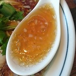 中華そば カリフォルニア - スープ