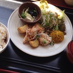 船橋屋 こよみ 広尾店 - 日替わりランチの定食(ご飯と味噌汁)