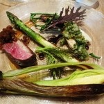 レストラン タケウチ - 仔鴨のロースト　ヤングコーン、アスパラ、姫竹