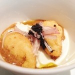 フォリオリーナ・デッラ・ポルタ・フォルトゥーナ - Guazzetto di Scampi
      Purea di Gorgonzola
      Julienne di Scalogno e Caviale