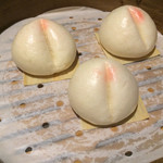 聘珍樓 - 桃まん【誕生日のお祝い（お店から）】