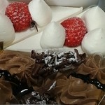 白十字 - イチゴ&チョコ・ショートケーキ