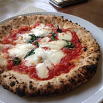 Pizzeria IL Brolo - ランチ ピッツア マルゲリータ