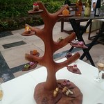 ホテルブレストンコート ザ・ラウンジ - ムニュ・デセール　④　注目の最後の一品。可愛すぎますね。