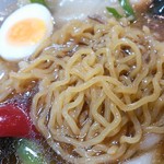 仙龍 - 麺のアップ