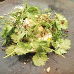 ラ・ボンヌターブル - 