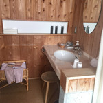 おとぎの宿米屋 - ［部屋］
      洗面台。