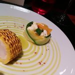 ラトリエ ドゥ ジョエル・ロブション - ②焼きトウモロコシに見立てた手長海老のサラダ