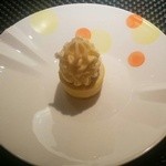 ラトリエ ドゥ ジョエル・ロブション - ⑥プレデセール（レモンのメレンゲの上にレモンクリーム）