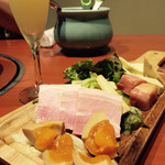 ルンゴカーニバル 北海道レストラン - 燻製いろいろ
