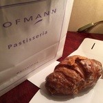 Pastisseria Hofmann  - 袋が中々雰囲気あります。