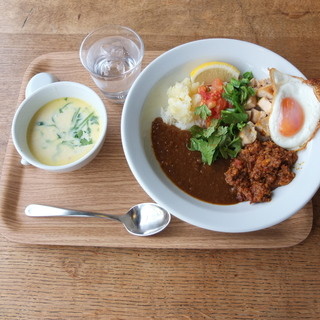 ブラウンオニオンカレーファクトリー_1