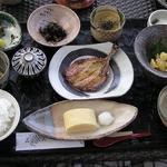 Gosoku No Kutsu - 和朝食