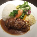 シェ・モモ - モモランチ（豚バラ肉のあぶり焼き）