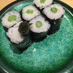 Nagoyakatei - アスパラ巻き、美味しく！