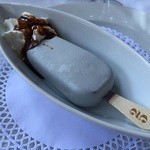 Les Quinze Nits - デザートのアイスクリーム。