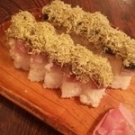 お多福 - 鯖寿司