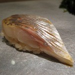 鮨龍尚 - あじ塩〆