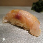 鮨龍尚 - あまだい昆布〆