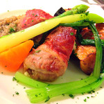 巴里食堂 - お肉の表面はカリカリで野菜も柔らかく食べやすい！