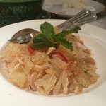 Naj - グレープフルーツにココナッツパウダーかけ