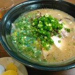 隼ラーメン - ラーメン　750円