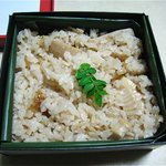 くろぎ - 食べきれなかった筍御飯をおみやに