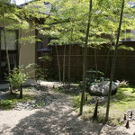 一茶庵 本店 - 一茶庵 本店：中庭