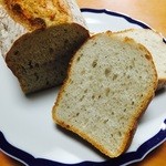 ソラミミPAN - 外は、カリカリ中はモチモチで酵母の香りとシナモンの様な独特の香りがするパンです。美味しかった〜（≧∇≦）