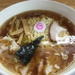 大勝軒 - ワンタン麺 2015・6  夕方に訪問。この日のスープは、最高。