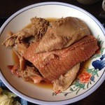 季節料理 つくし - あら煮は多くの種類のいろいろな部位が食べられる楽しさがあります