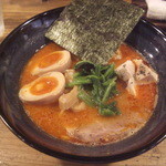 こく辛味玉らーまん（15-06）\900