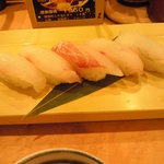 寿司 鷹 - 佐島産の五種盛り