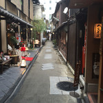 御二九と八さい はちべー - 柳小路