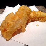 天ぷら岡本 - 天ぷらのトリはやっぱり江戸前の穴子。