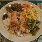 スリランカ料理 ラサハラ - 色々足りない(メニュー写真と違い過ぎる)セイロンプレート