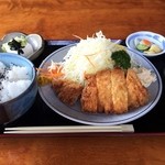 Ton gin tei - ロースかつ定食　１２９６円