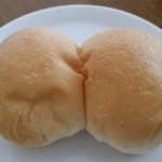 サボッテン - ピーナッツパン１６０円。