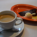 サラマンジェ ドゥ カジノ - コーヒー＆デザート