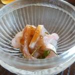 魚菜料理 縄屋 - すずきの昆布〆 ポン酢ダレかけ