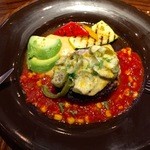 el caliente modern mexicano - 本日のメインディッシュ・牛たんのバンバーグ