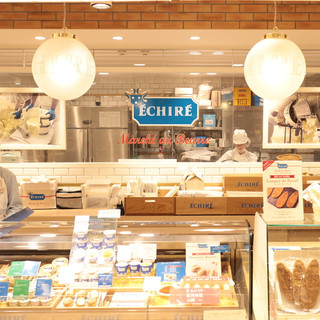 エシレ・マルシェ オ ブール_2