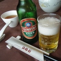 北京宮廷料理 涵梅舫 - 青島ビール