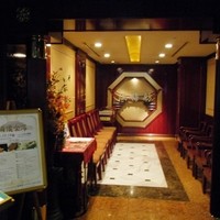 北京宮廷料理 涵梅舫 - ゴーヂャスな入り口